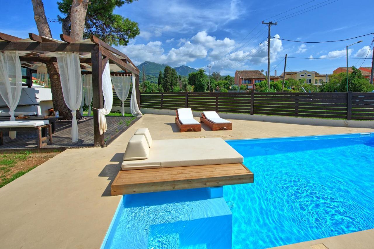 Beach Villa Christina By Posarellivillas Acharavi  Exterior photo